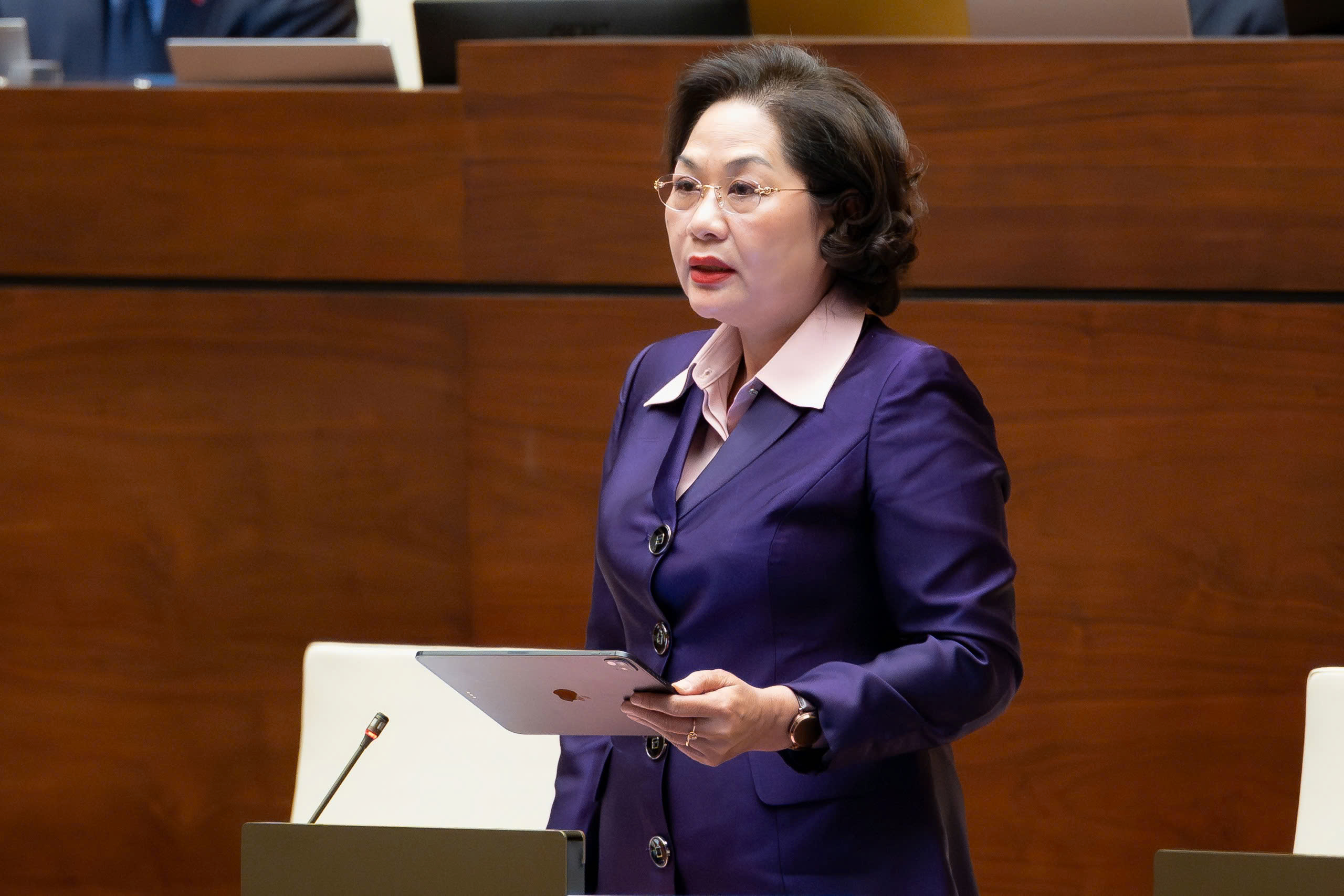 Thống đốc NHNN Nguyễn Thị Hồng giải trình thêm một số nội dung đại biểu nêu