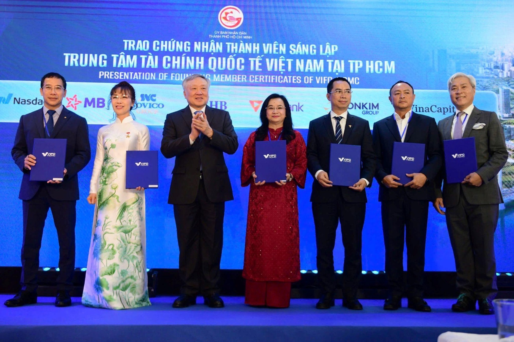 TPBank l&agrave; th&agrave;nh vi&ecirc;n s&aacute;ng lập c&ugrave;ng nhiều doanh nghiệp h&agrave;ng đầu trong ng&agrave;nh t&agrave;i ch&iacute;nh ng&acirc;n h&agrave;ng v&agrave; nền kinh tế