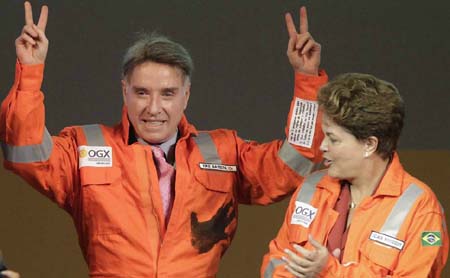 Tổng thống Brazil Dilma Rousseff (phải) từng hết lời ca ngợi Batista