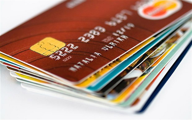 5 chiêu tránh phí thẻ ATM