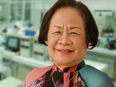 Bà Phạm Thị Việt Nga rời ghế Chủ tịch Dược Hậu Giang