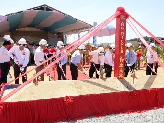 Động thổ xây dựng nhà máy sản xuất gia công giày xuất khẩu King Riches Việt Nam tại VSIP Quảng Ngãi