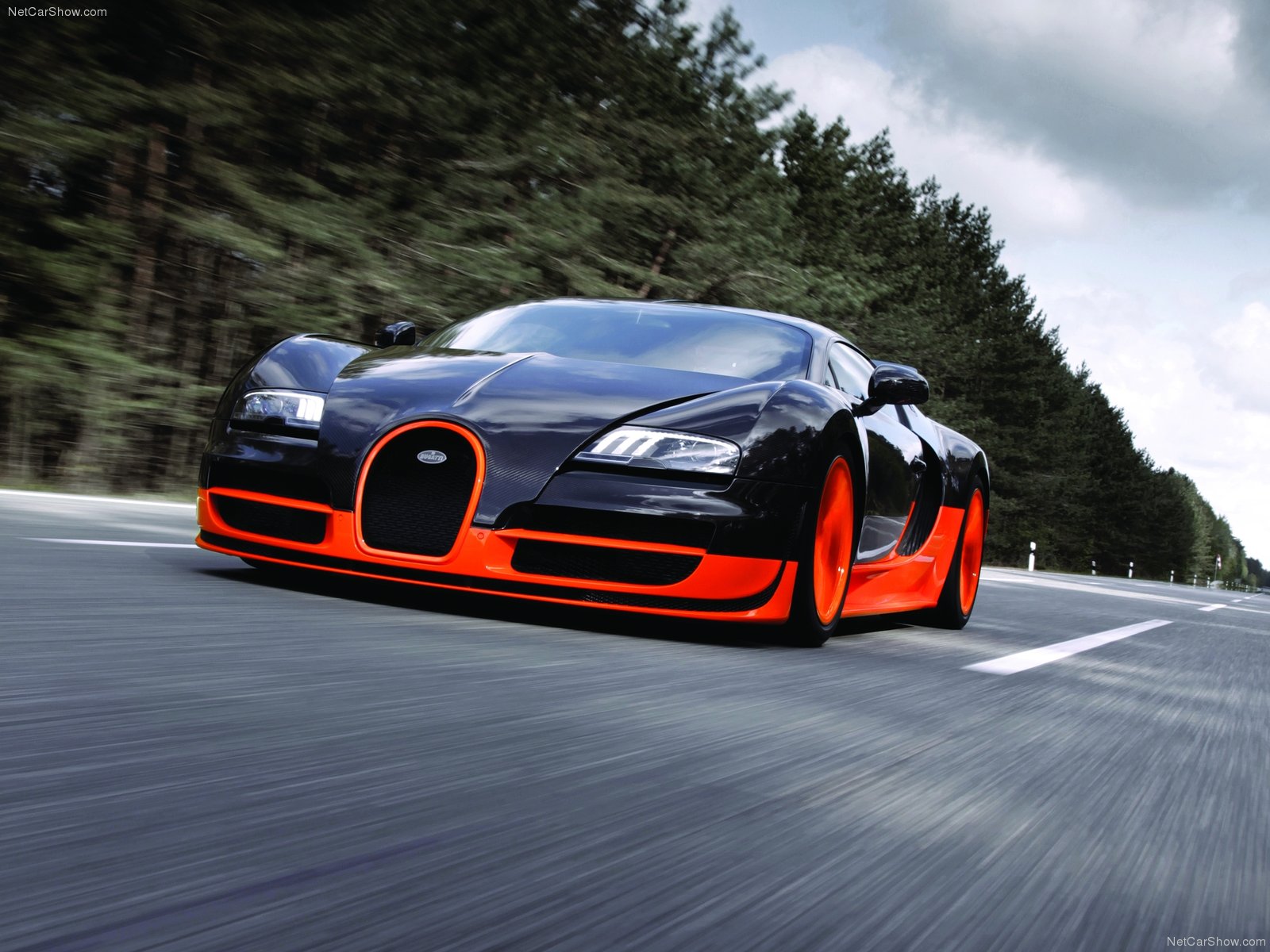 Bugatti Veyron hybrid có khả năng ra mắt năm 2015