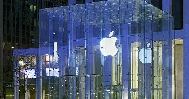 Apple đang tiến hành mua lại tập đoàn FPT?