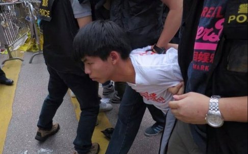 Thủ lĩnh phong trào biểu tình Hong Kong bị bắt
