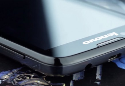 Lenovo sắp ra smartphone 'pin trâu, giá rẻ'