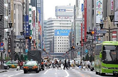 Nhật Bản thông qua gói 3.500 tỷ yen kích thích kinh tế