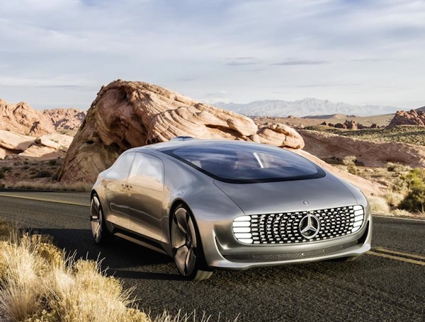 Mercedes-Benz trình làng mẫu xe tự lái cực “đỉnh“