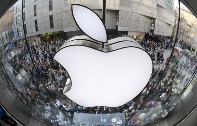 Apple sẽ thành doanh nghiệp nghìn tỷ USD đầu tiên?
