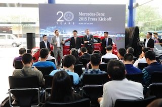Mercedes-Benz hun nóng năm mới với 4 mẫu xe đinh
