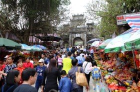 Lễ hội chùa Hương đã chính thức khai màn từ hôm nay (mùng 6 tháng Giêng)