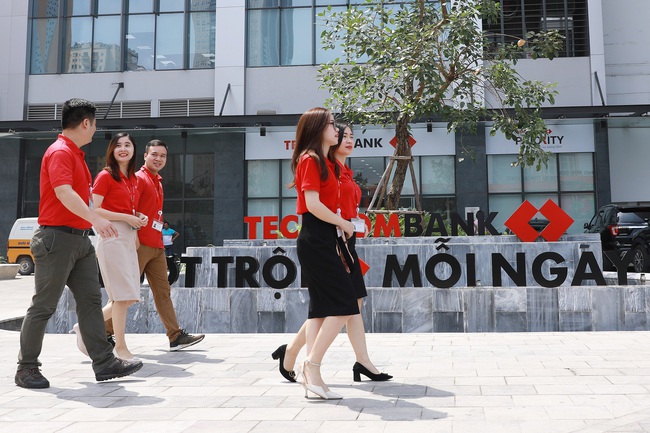 echcombank trở thành ngân hàng nội địa đầu tiên tại Việt Nam được chứng nhận là 