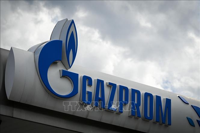 Biểu tượng tập đoàn khí đốt Gazprom tại Moskva, Nga. Ảnh: AFP/TTXVN