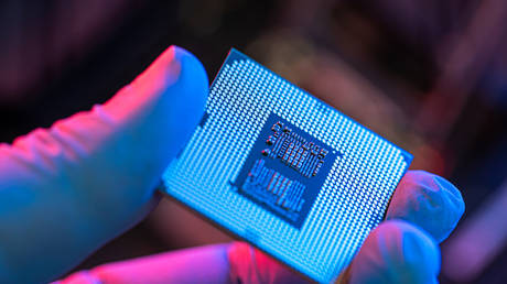 Mỹ, Hà Lan cùng ban hành các quy định hạn chế xuất khẩu thiết bị chip. Ảnh: Getty Images