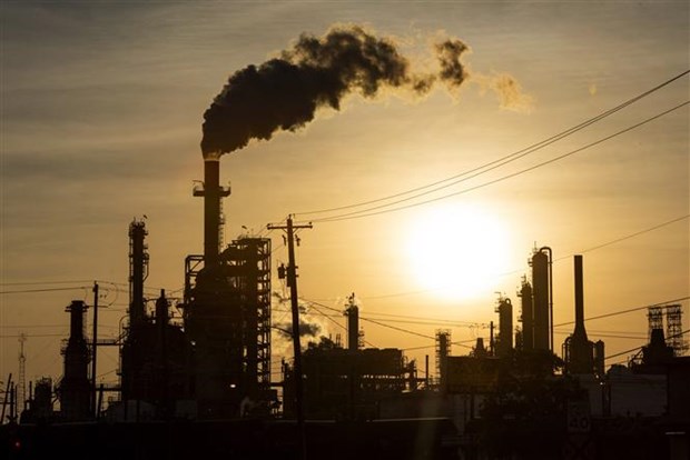 Một nhà máy lọc dầu ở Houston, Texas (Mỹ). (Ảnh: AFP/TTXVN)