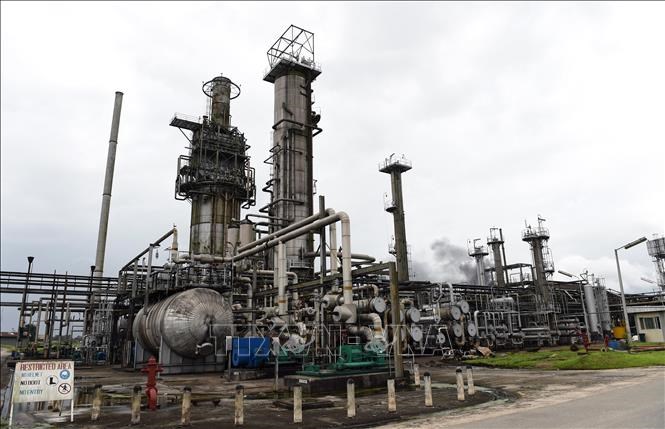Một cơ sở khai thác dầu tại Delta, Nigeria. Ảnh: AFP/TTXVN