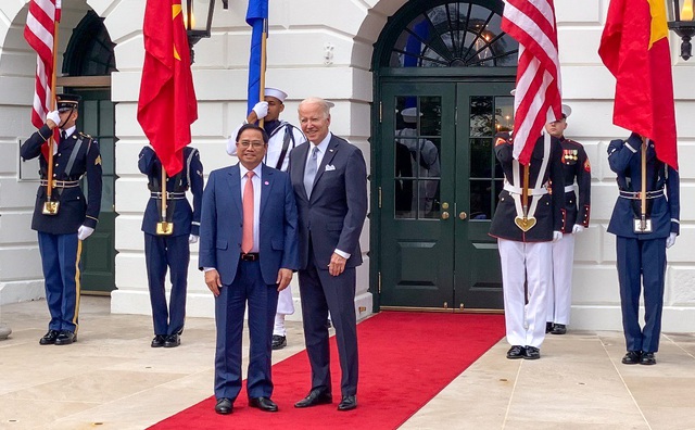 Thủ tướng Phạm Minh Chính và Tổng thống Hoa Kỳ Joe Biden (Ảnh: Nhật Bắc)