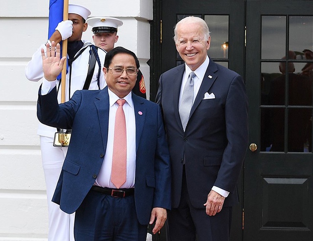 Thủ tướng Phạm Minh Chính và Tổng thống Hoa Kỳ Joe Biden (Ảnh: Nhật Bắc)
