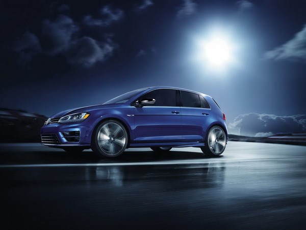 Mẫu Golf R Launch Edition của hãng sản xuất xe hơi Volkswagen. (Nguồn: autoevolution.com)