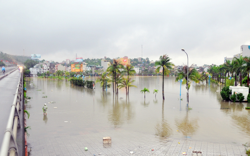Ngập lụt tại TP Hạ Long, Quảng Ninh