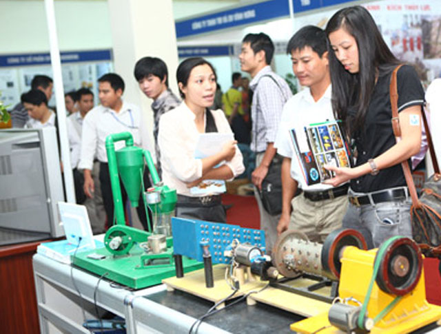 Hội chợ Quốc tế hàng công nghiệp Việt Nam được tổ chức thường niên và được đánh giá là có quy mô lớn, hiệu quả và uy tín ở Việt Nam