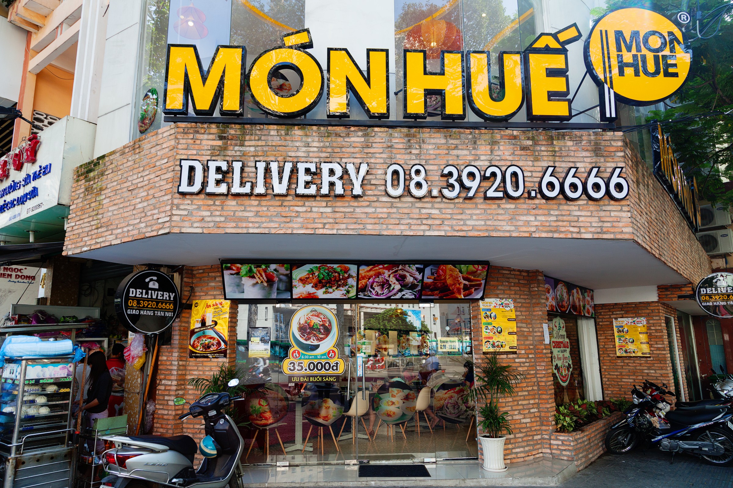 Huy Vietnam Group là chủ sở hữu chuỗi nhà hàng Món Huế