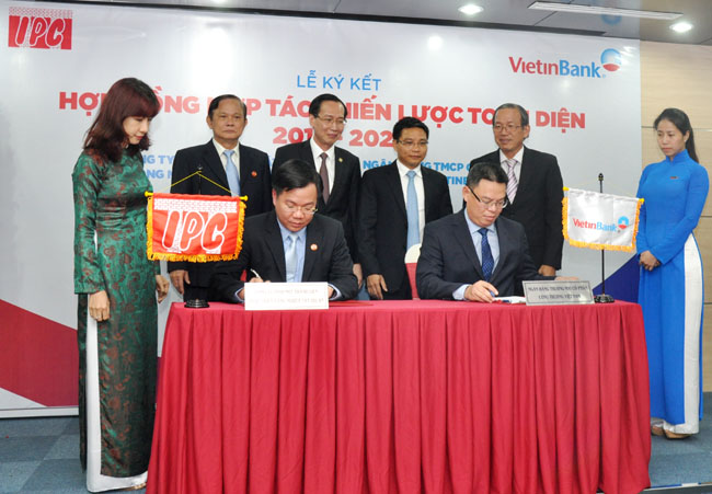 1.	VietinBank và Công ty Tân Thuận IPC ký kết hợp tác toàn diện
