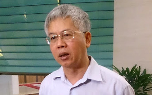 Ông Nguyễn Đức Kiên, Phó Chủ nhiệm Ủy ban KT Quốc hội, Đại biểu Quốc hội tỉnh Sóc Trăng trao đổi về đảm bảo nguồn thu ngân sách.