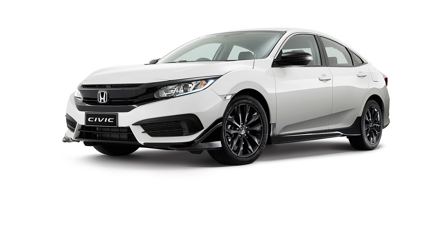 Dynamically Styled More Powerful and FuelEfficient 2016 Honda Civic Coupe  Makes First Public Appearance at Los Angeles Auto Show