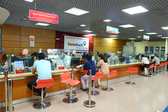 1.	VietinBank được vinh danh “ngân hàng bán lẻ tốt nhất Việt Nam năm 2016”