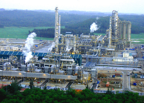 Công ty Lọc hóa dầu Bình Sơn đang xúc tiến mở rộng Nhà máy Lọc dầu Dung Quất. Ảnh: Internet