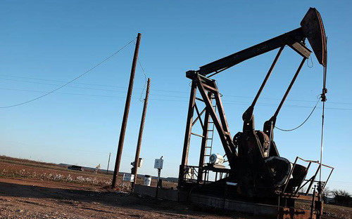 Một mỏ bơm dầu tại Texas (Mỹ). Ảnh: Getty Images