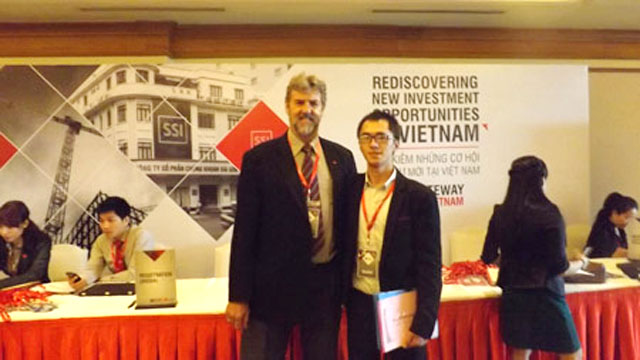 Nguyễn Quang Huy – khách mời chương trình Cơ hội đầu tư quốc tế tại Việt nam 2014 - 2015
