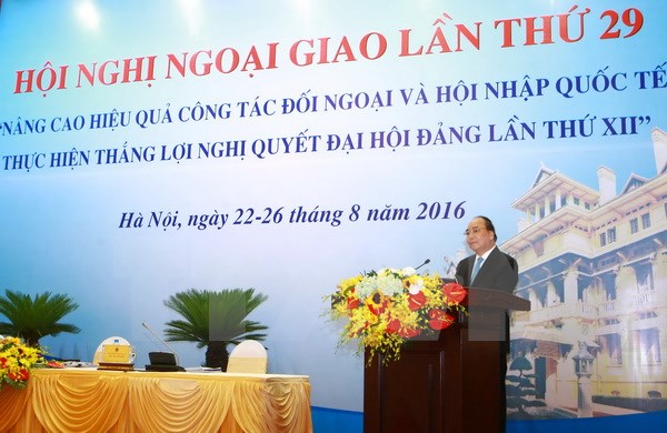  Thủ tướng Nguyễn Xuân Phúc phát biểu chỉ đạo Hội nghị. Ảnh: Doãn Tấn/TTXVN