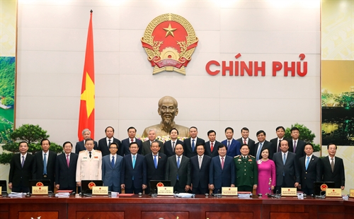   Thủ tướng Nguyễn Xuân Phúc với các thành viên Chính phủ nhiệm kỳ 2016-2021. Ảnh: TTXVN