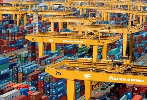Tính đến đầu tháng 11, vẫn còn hơn 4.000 container nằm tại cảng và chưa được giải phóng
