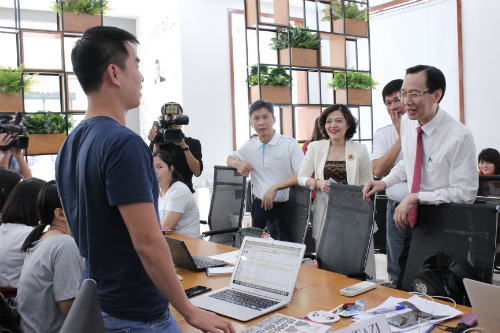  Ông Lê Thanh Liêm - Phó chủ tịch thường trực UBND TP HCM trong một cuộc gặp gỡ với cộng đồng khởi nghiệp
