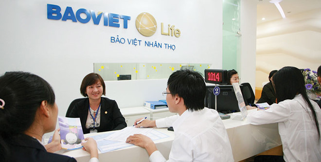 Bảo Việt Nhân thọ là doanh nghiệp đầu tiên triển khai Bancassurance tại Việt Nam khi ký hợp đồng hợp tác với Techcombank cách đây tròn 10 năm