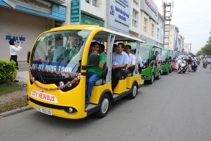 Xe buýt điện tuyến hoạt động tại Phú Mỹ Hưng