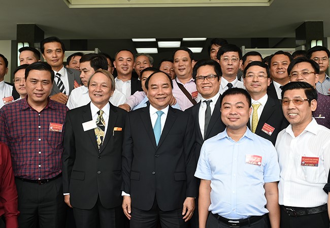 Thủ tướng Nguyễn Xuân Phúc tại cuộc gặp đầu tiên với doanh nghiệp với chủ đề 