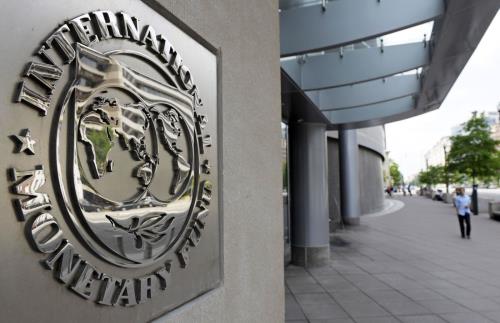IMF cảnh báo lãi suất thấp ảnh hưởng tới ổn định tài chính toàn cầu. Ảnh minh họa: Reuters