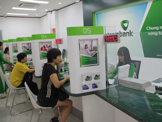 Điều kiện và điều khoản sử dụng dịch vụ ngân hàng điện tử mới đối với các khách hàng cá nhân sẽ được Vietcombank áp dụng chính thức từ ngày 10/5 tới (Ảnh minh họa. Nguồn: Vietcombank.com.vn)