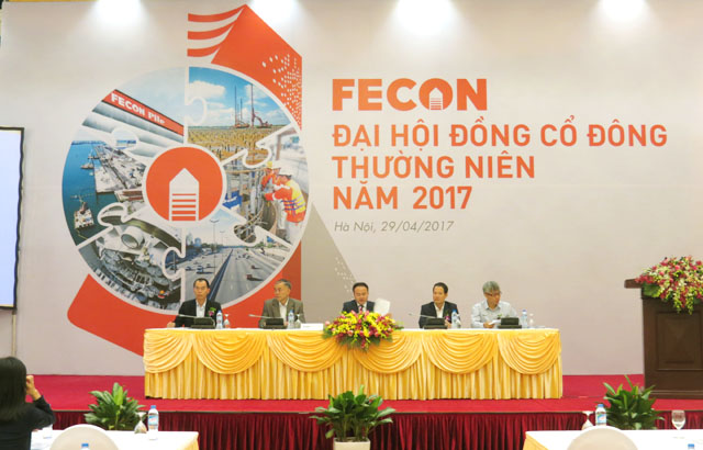 Ban Chủ tọa Đại hội đồng cổ đông thường niên năm 2017 của CTCP FECON đang diễn ra tại Hà Nội.