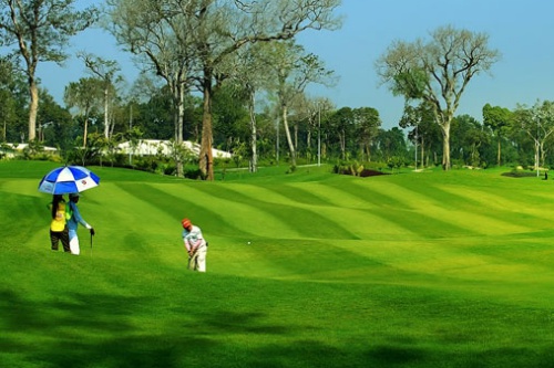  Hoạt động chính của công ty vừa được Novaland mua lại là đầu tư xây dựng để kinh doanh sân golf