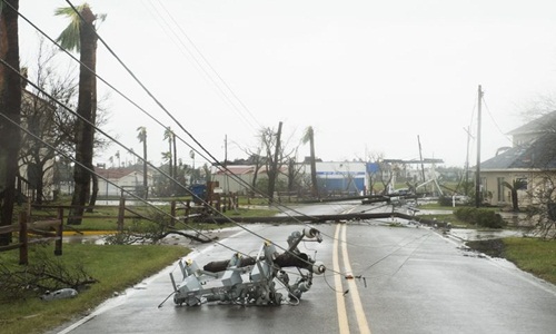  Thiệt hại của Harvey có thể lên tới hàng chục tỷ USD. Ảnh: Bloomberg