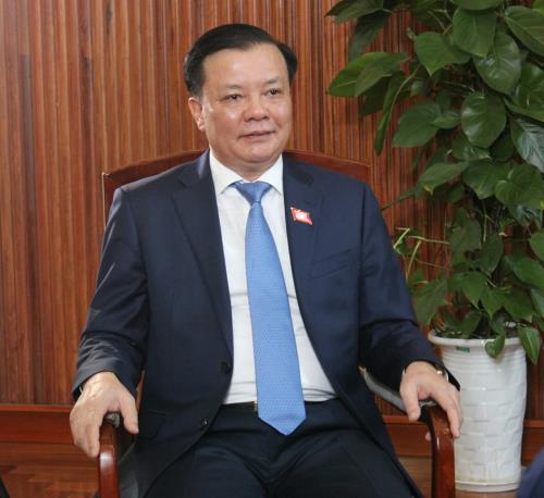 Bộ trưởng Bộ tài chính Đinh Tiến Dũng. Ảnh: Thùy Dương/BNEWS/TTXVN