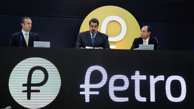 Ông Nicolas Maduro trong sự kiện giới thiệu về đồng petro. ẢNH: Reuters