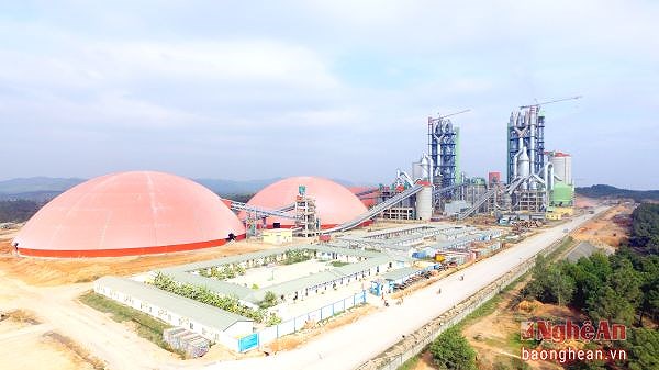 Công ty CP xi măng Sông Lam đang gặp nhiều  khó khăn trong việc khai thác nguyên liệu cho nhà máy hoạt động, từ đó ảnh hưởng đến doanh thu, sản lượng của nhà máy. 