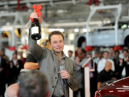  Elon Musk trong một sự kiện của Tesla. Ảnh: Reuters