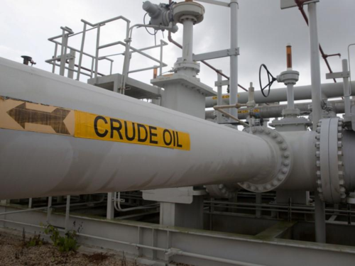  Đường ống dẫn dầu tại Texas (Mỹ). Ảnh: Reuters